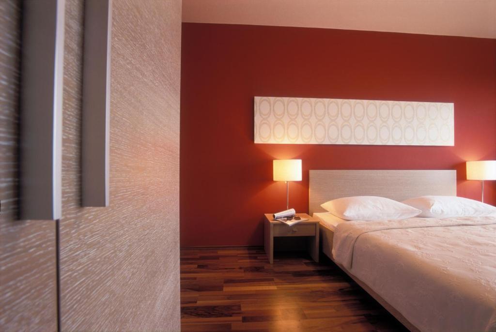 Schreiners Berghof Hotel Hartberg Room photo